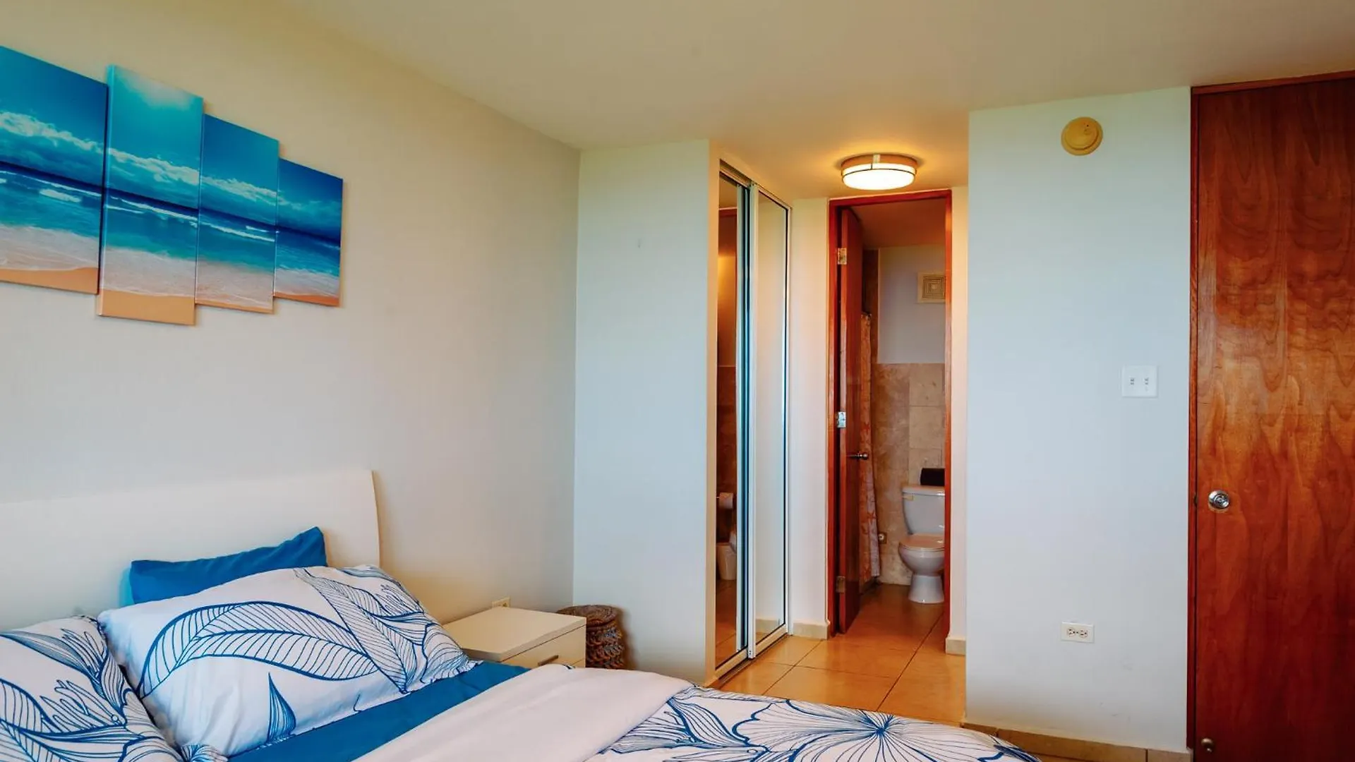 Holiday home El Combate Oceanview Condo With Pool And Smart Tv Boqueron